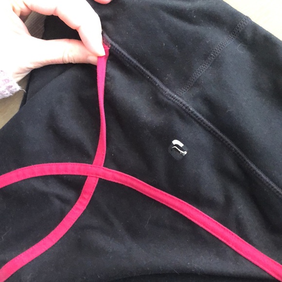 Fabletics Leggings - Picture 4 of 5